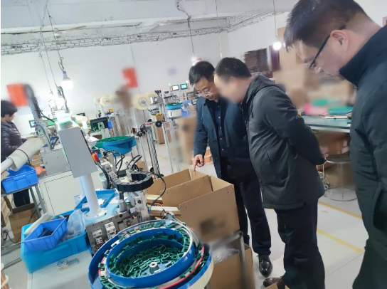 12月24日 政企初次對(duì)接合作回顧項(xiàng)目方是一家專業(yè)從事電子元器件研發(fā)